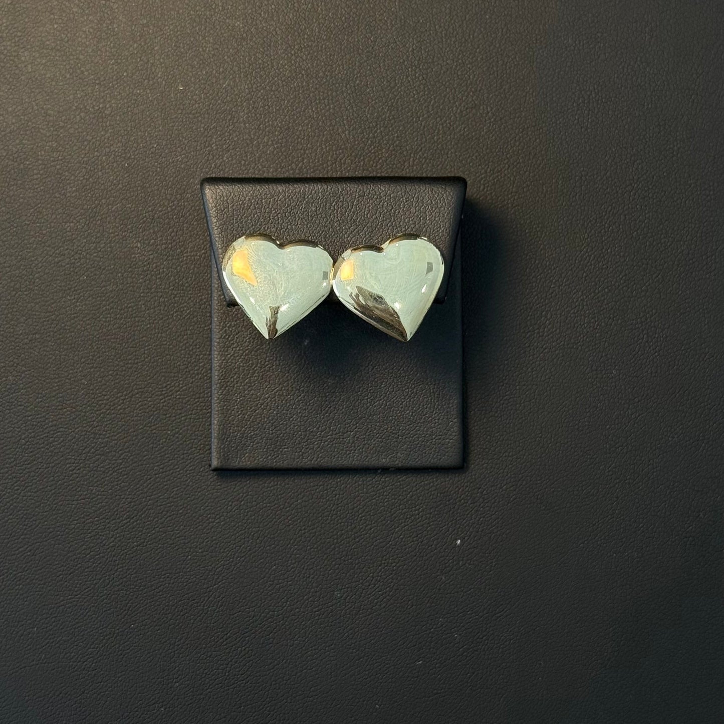 Aretes Corazones Planos