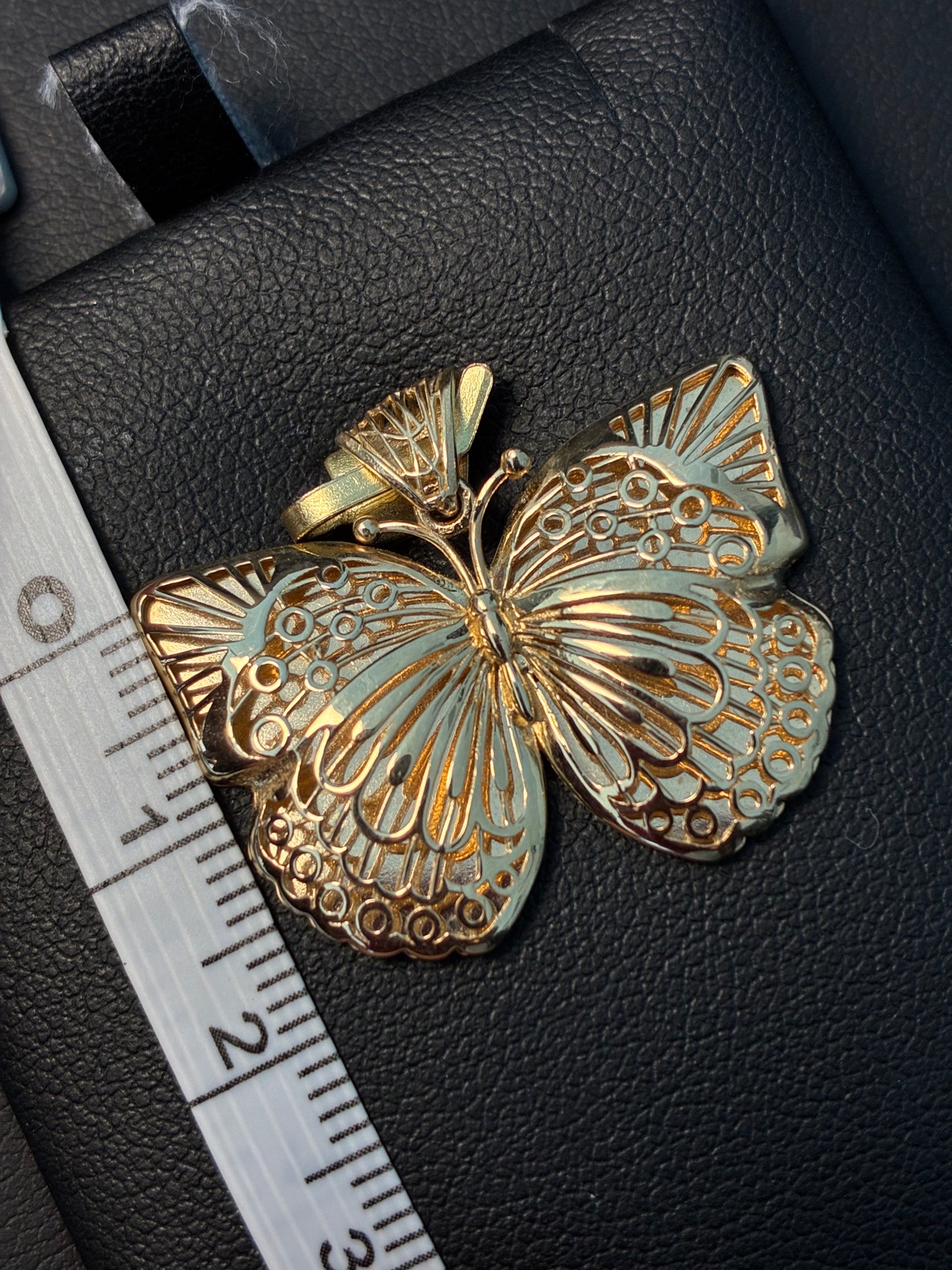 DIJE  BUTTLERFLY GOLDEN